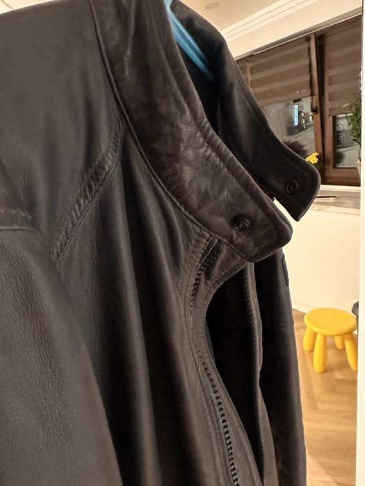 OFERTA//OFERTA vand geaca de piele STRELLSON