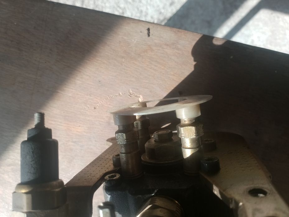 ГНП -Бош Форд 1.8 - Нова