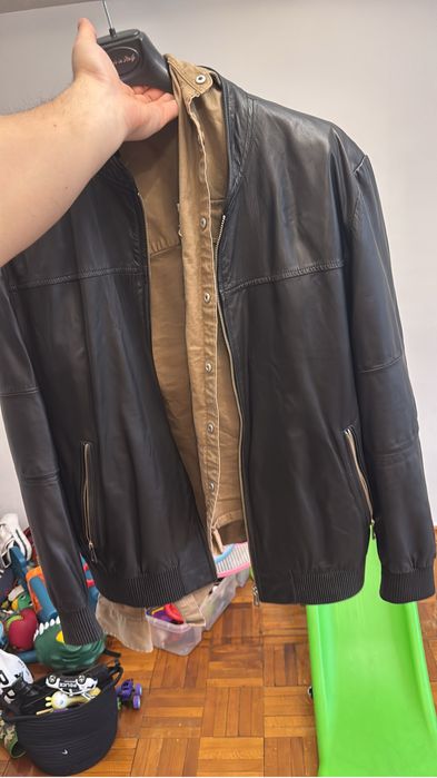 Кожанна куртка (кожанка)