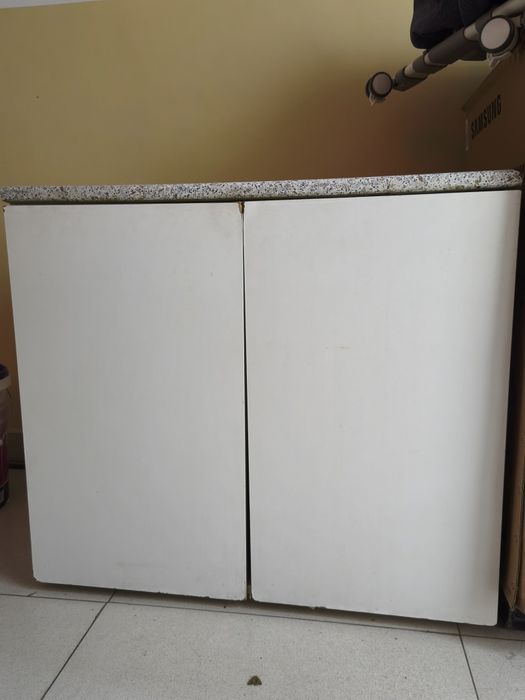 Шұғыл түрде сатылады/ Срочно продам!