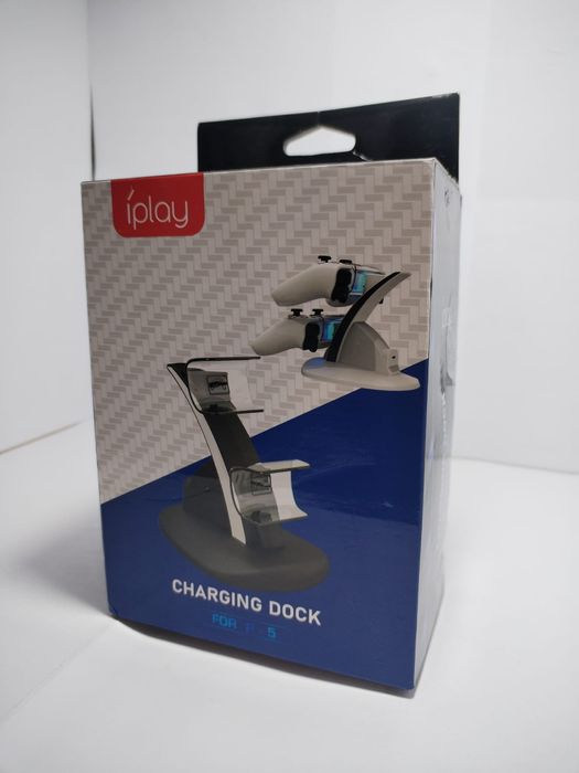 stand de încărcare dual iPlay pentru controlerele PS5.