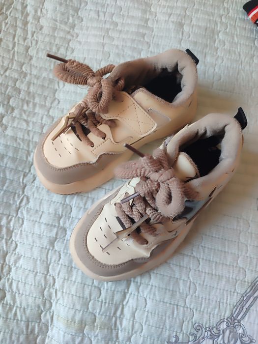 Кроссовки утеплённые 29-30р