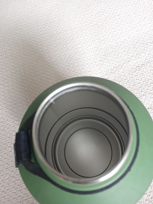 Bidon sport de apa otel inoxidabil Navaris, 200 lei nou