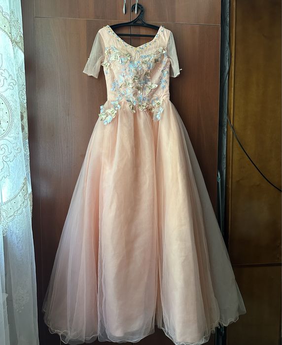 Платье на выпускной