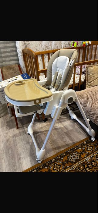Стул для кормления