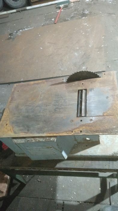 Продам циркулярную пилу