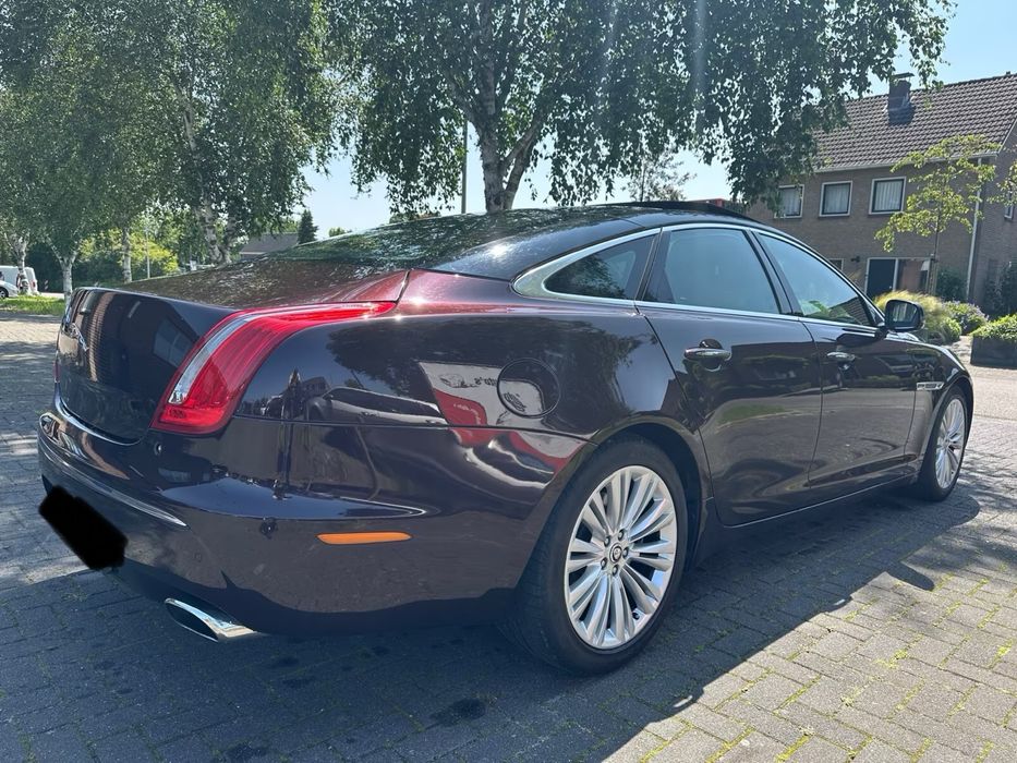 Dezmembrez Jaguar XJ 3.0D 306DT, 160.000km