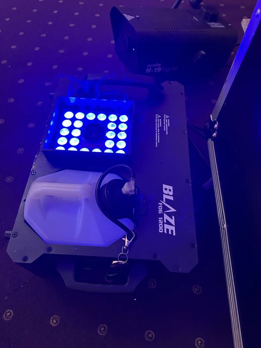 Masina fum beamz  blaze 1200