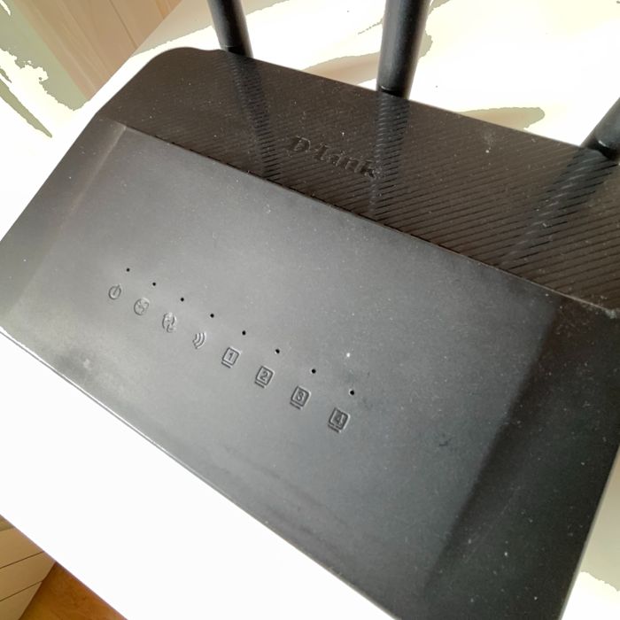 Wifi рутер D-Link DIR 809