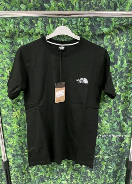 Маркови тениски .