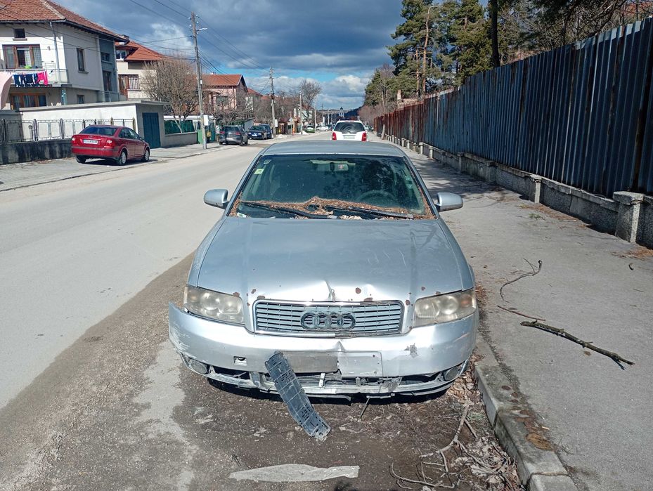 Продавам Ауди А4 1.9td