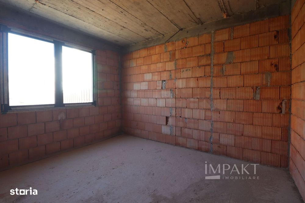 Casa superba si spatioasa, situata in Salicea!