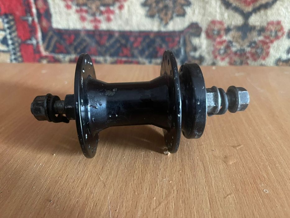 Втулка передняя бу