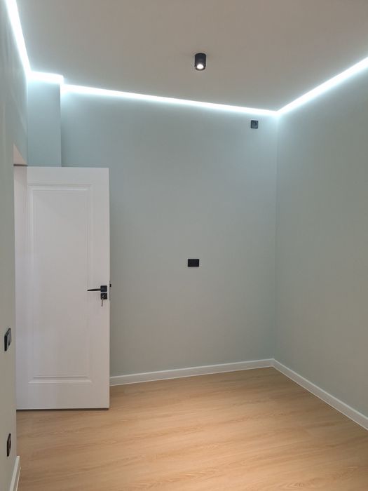 Продаётся квартира чирчик центр 9 школа