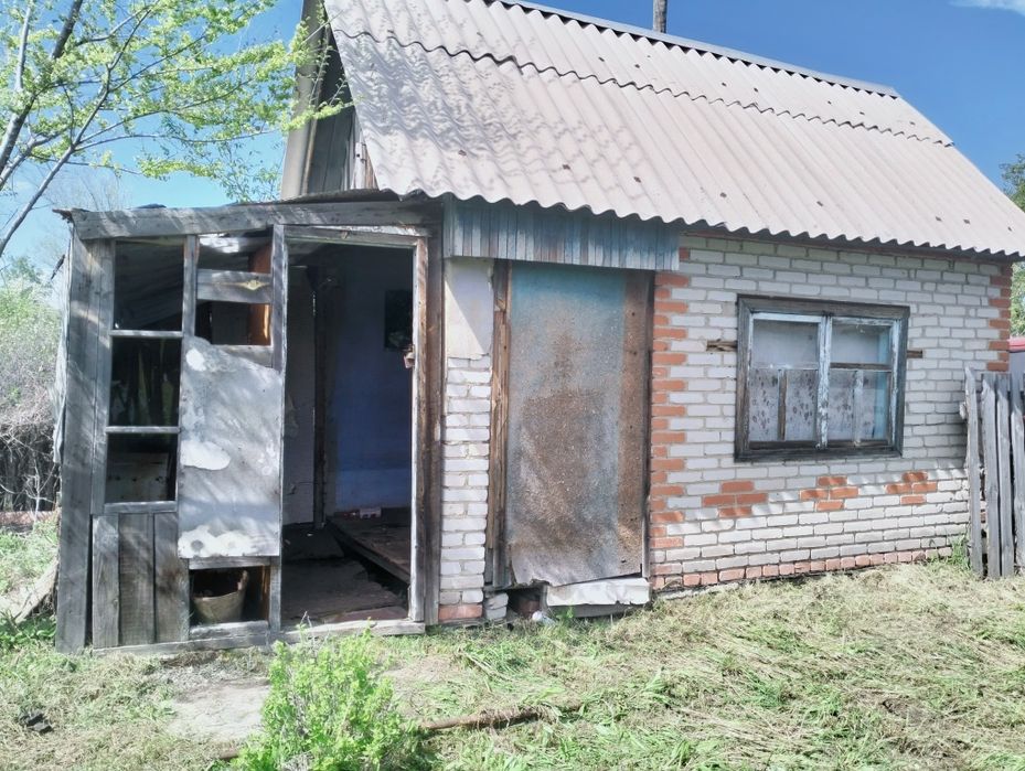 Продам дачу 4 сотки "Элеваторщик"