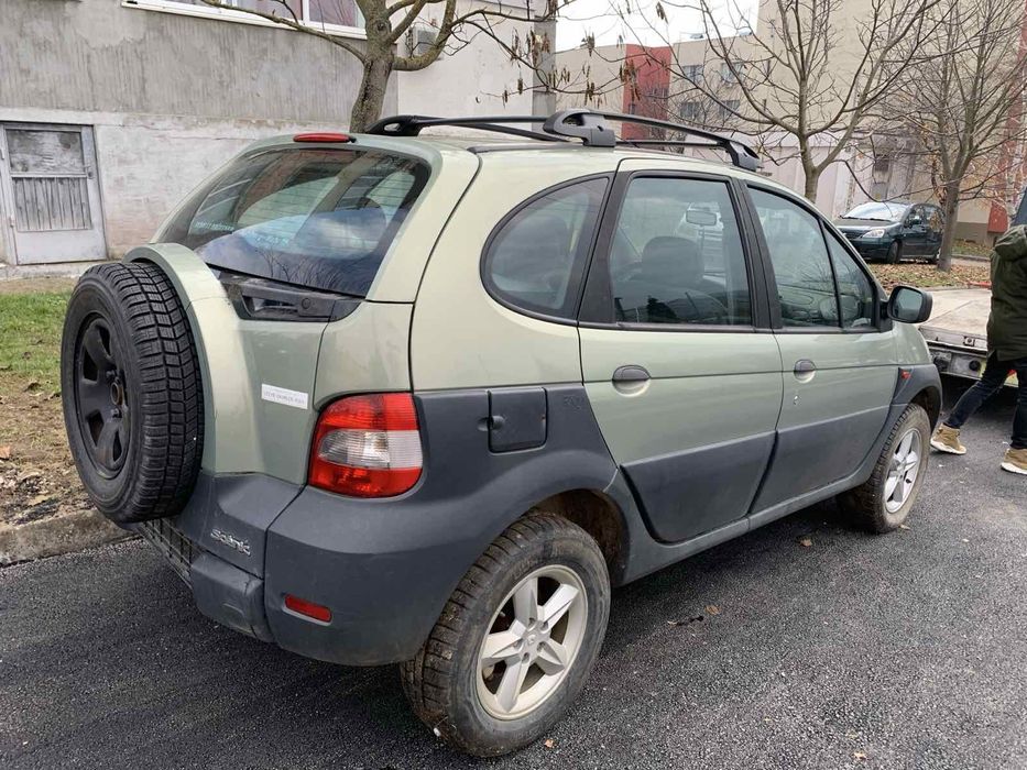 Renault RX4 1.9 DCI на части !!!