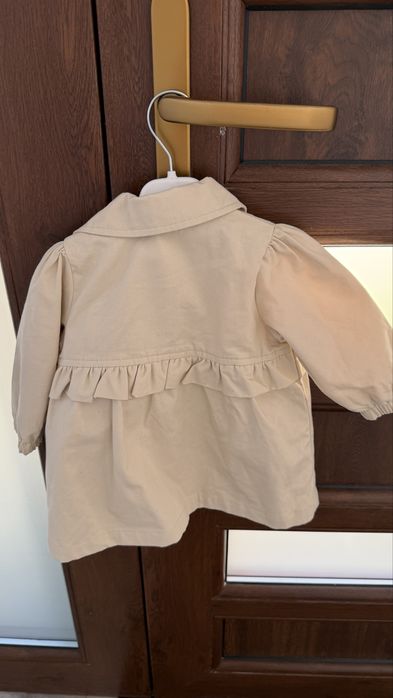 Palton elegant de primavara Reserved 68