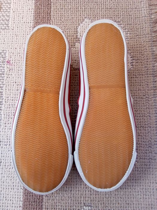 НОВИ!Обувки  35 номер le coq sportif