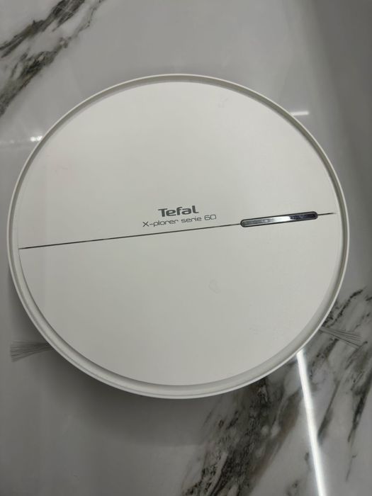 Моющий робот пылесос