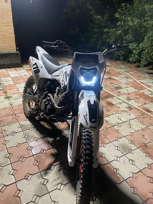 Продам эндруро 250сс,zonsen 172fmm