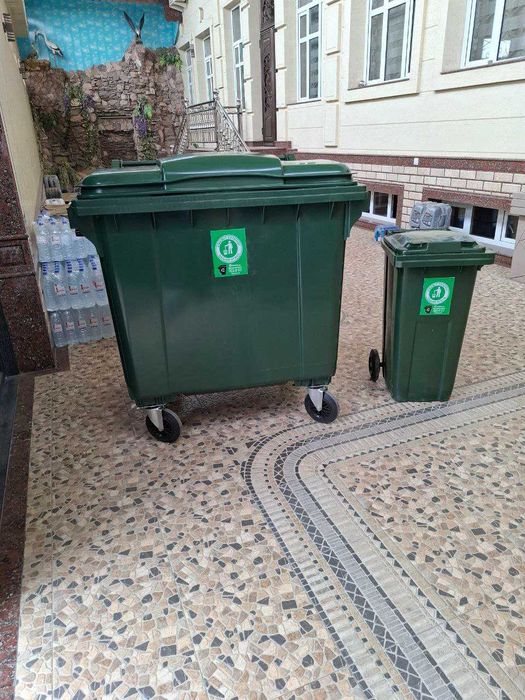 Мусорный бак пластик  1100л-770л-660л-360л-240л-120л