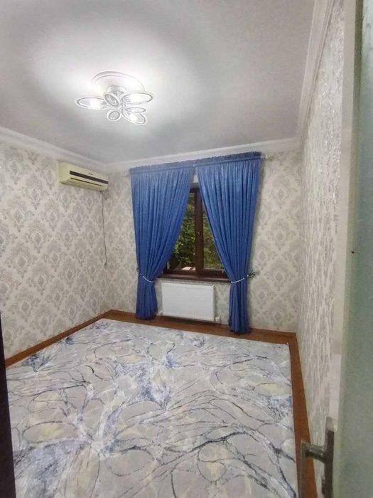 4х комнатная квартира на 3 этаже в кирпичном доме по ул.М.Улугбека