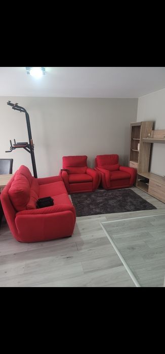 Închiriez ap. Muzeul Apei, Floresti  2 camere, 50mpparcare inclusă.