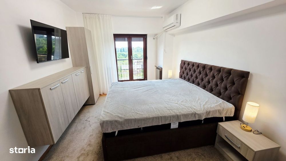 Inchiriere 2 camere Bd Libertatii vedere Parc Izvor renovat 2026