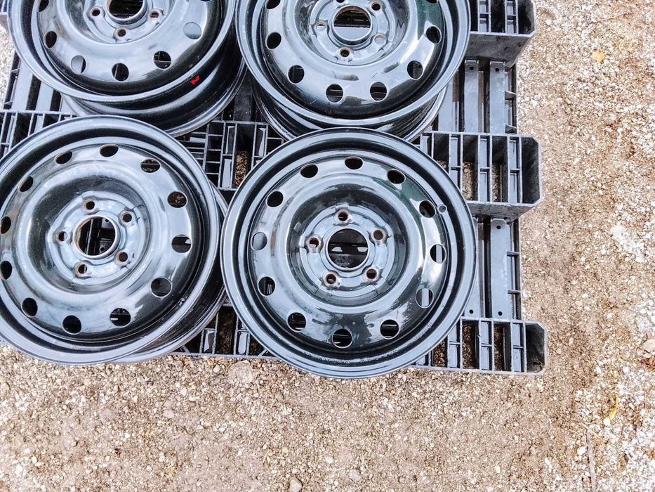 4бр.Оригинални железни джанти 15цола 5x114.3 за Hyundai,Kia,Mitsubishi