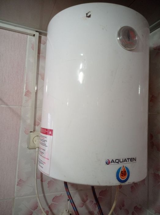 Холодилник Аристон Матор