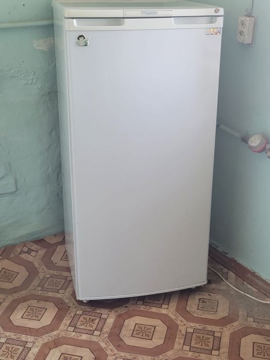 Продам холодильник б/у рабочий