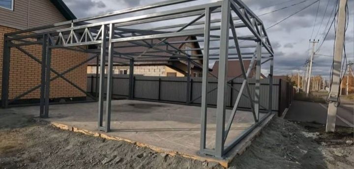 Строительная бригада по проекту.