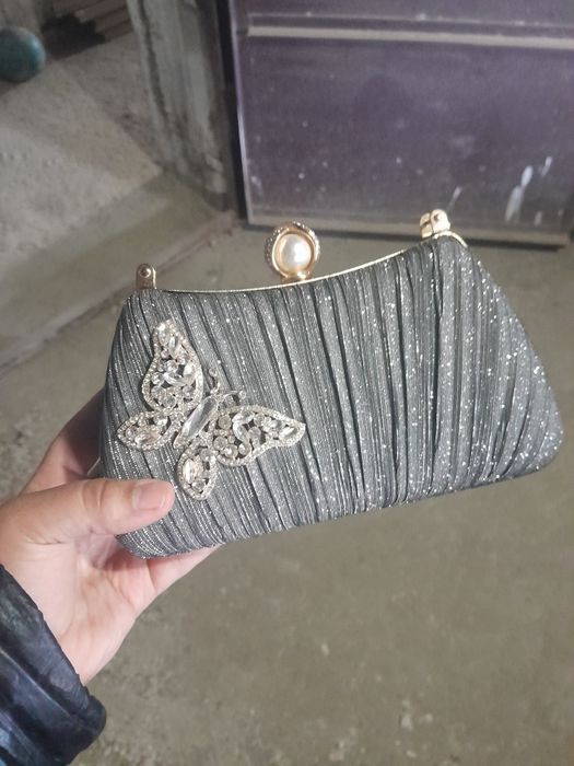 Сумка мощная красивая