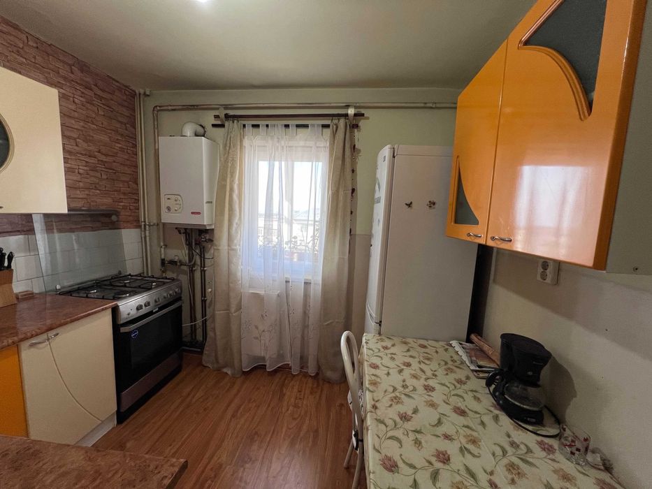 Apartament 2 camere decomandat, 50 mp, 2 balcoane – Mioveni