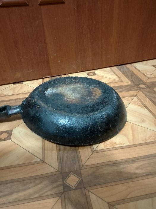 Продам Сковородку Алюминиевую