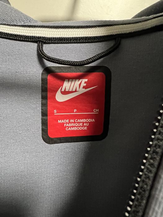 nike tech fleece S