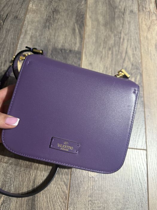 Продам оригинал сумку Valentino