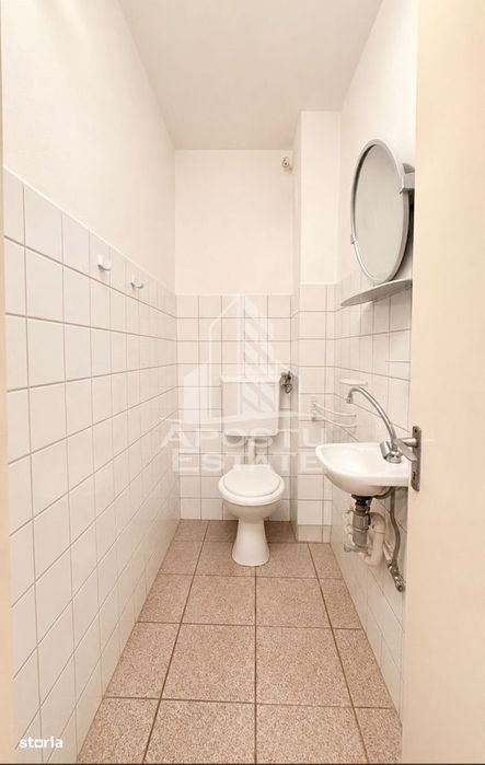 Apartament cu 3 camere de vanzare, Zona Complex Studentesc, Timisoara