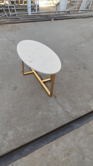 Jurnalniy stol loftdan