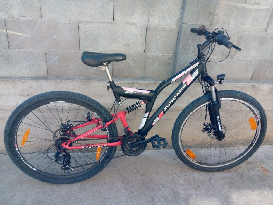 Vând bicicleta Zundapp full suspenson