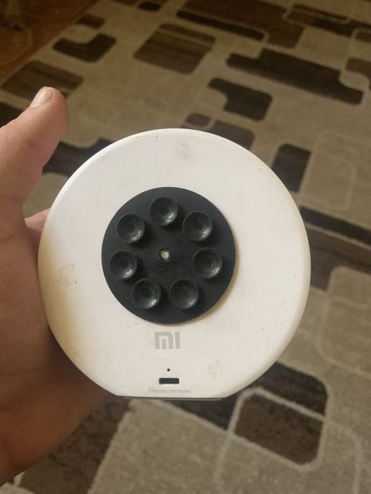 продам станцию с часами mi