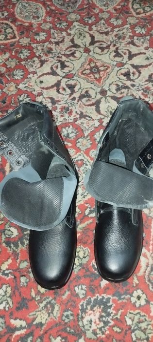 Ботинки летнии...