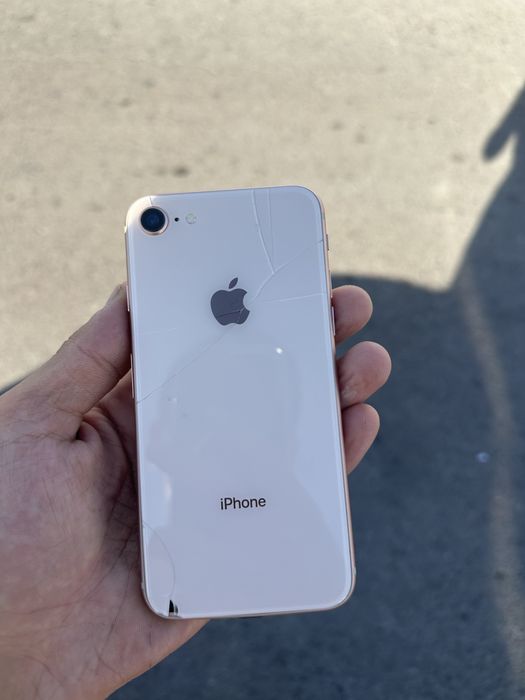 Iphone 8 zapchast