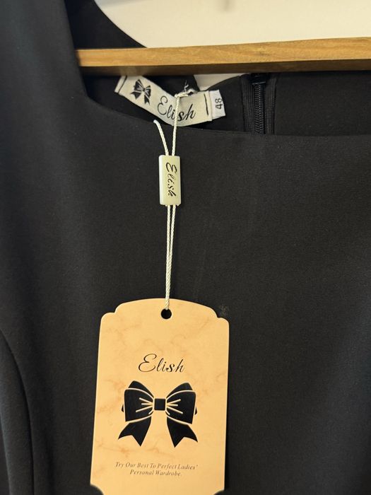 Продам платье новое