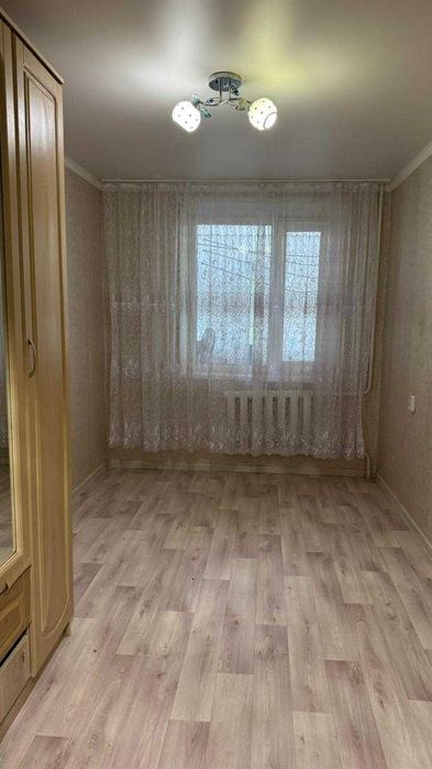 продается 2 комн кв р-н Ремзавод