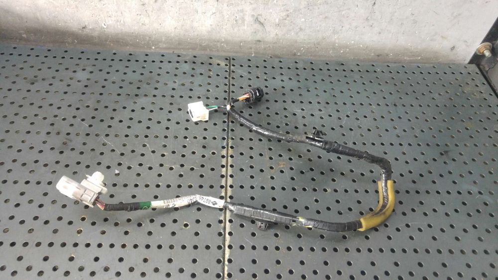 Cablaj instalatie electrica stanga fata toyota yaris p9 8974652040