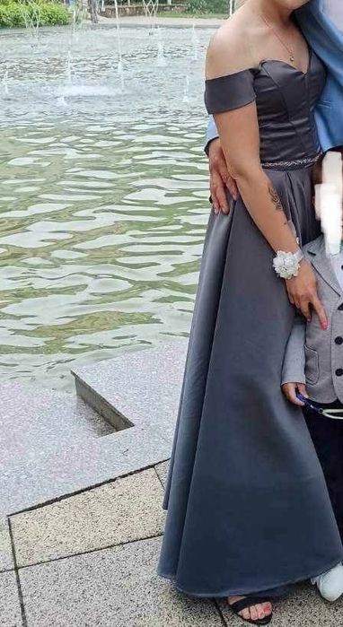 Официална рокля сива