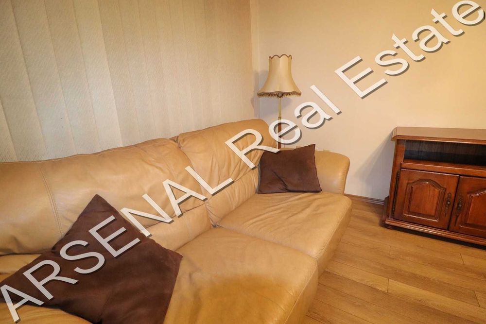 Дава се под наем Тристаен апартамент в София, Лозенец - 120 кв.м за 750 € - Снимка #2