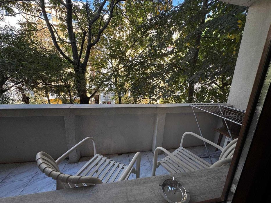Garsonieră foarte spațioasă, 41 mp + balcon și aer condiționat | Strada Orșova | Etaj 1