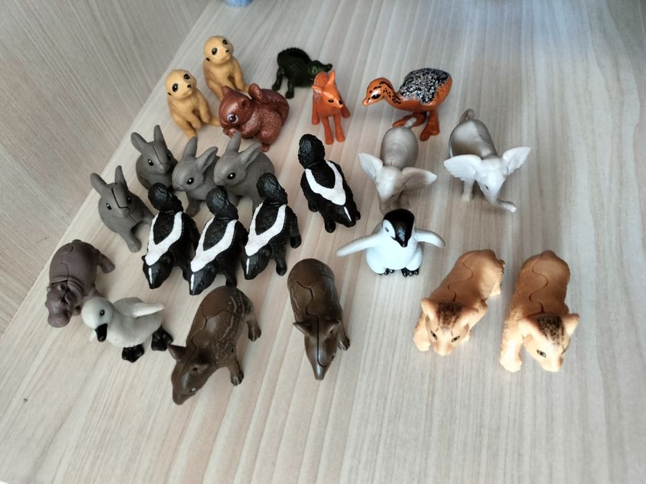 Продам новые фигурки из киндера.